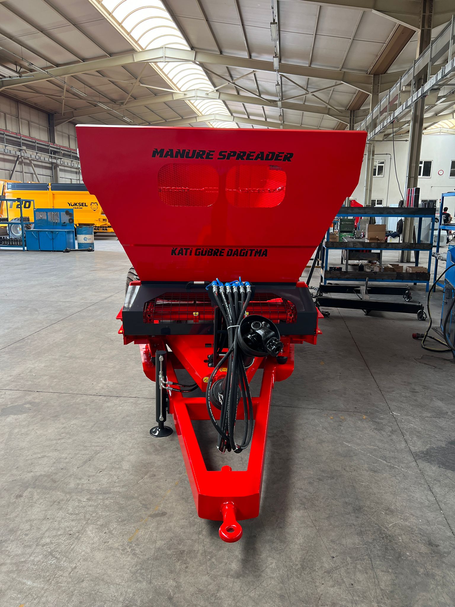 Epandeur de fumier et engrais solide