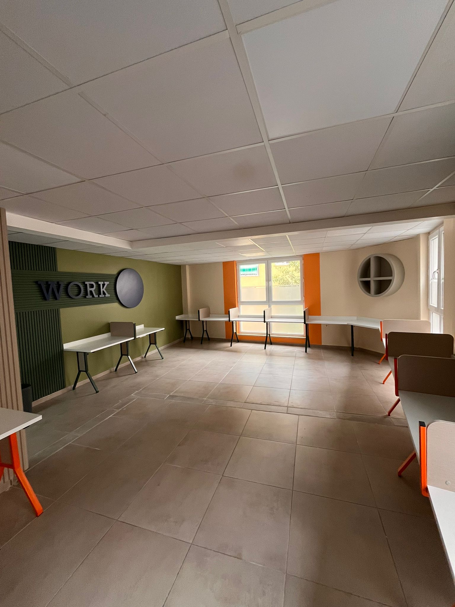 Conception et Aménagement d’Espaces Professionnels Modernes